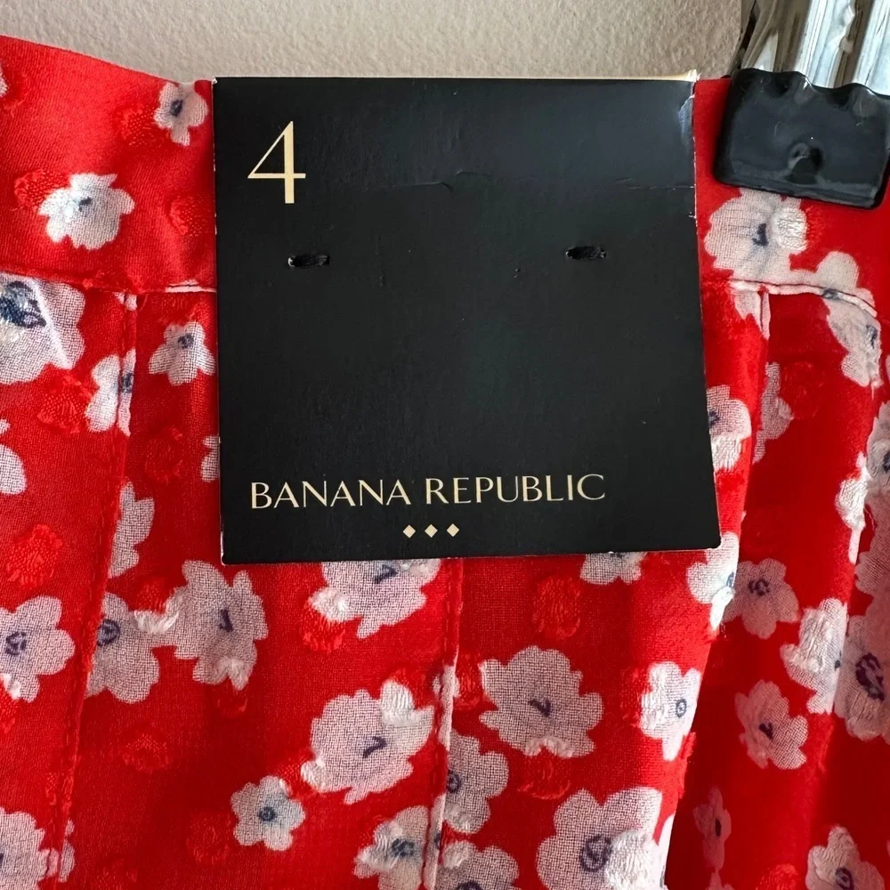Banana Republic Floral Mini Skater Skirt, Red/White, Size 4, NWT